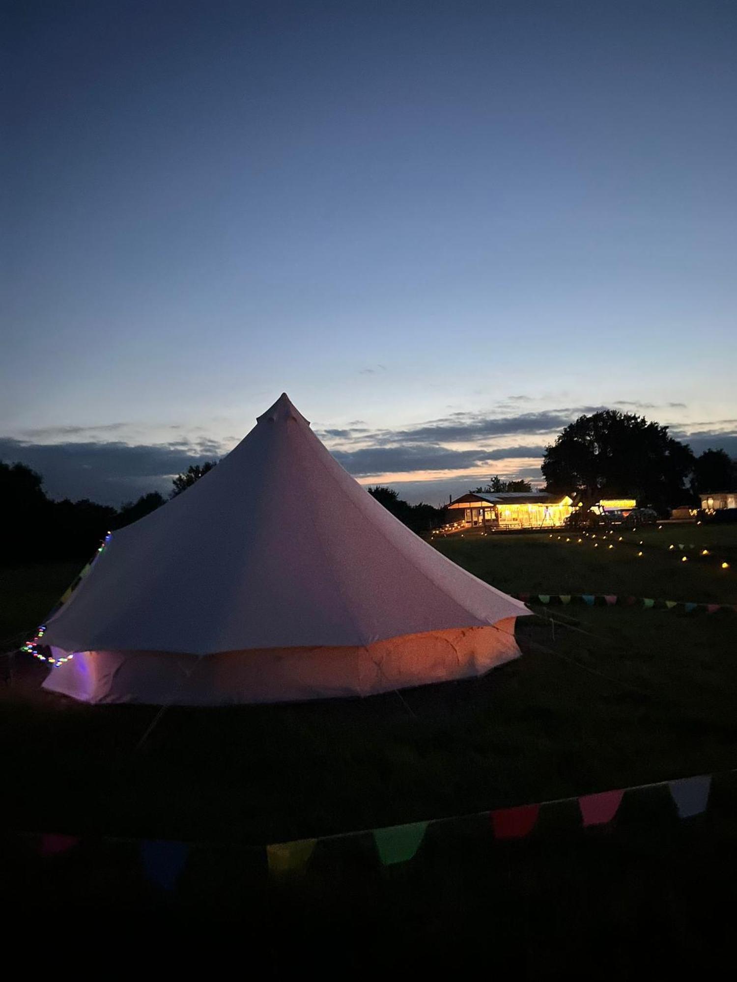 Country View Camping Bratton Exterior foto